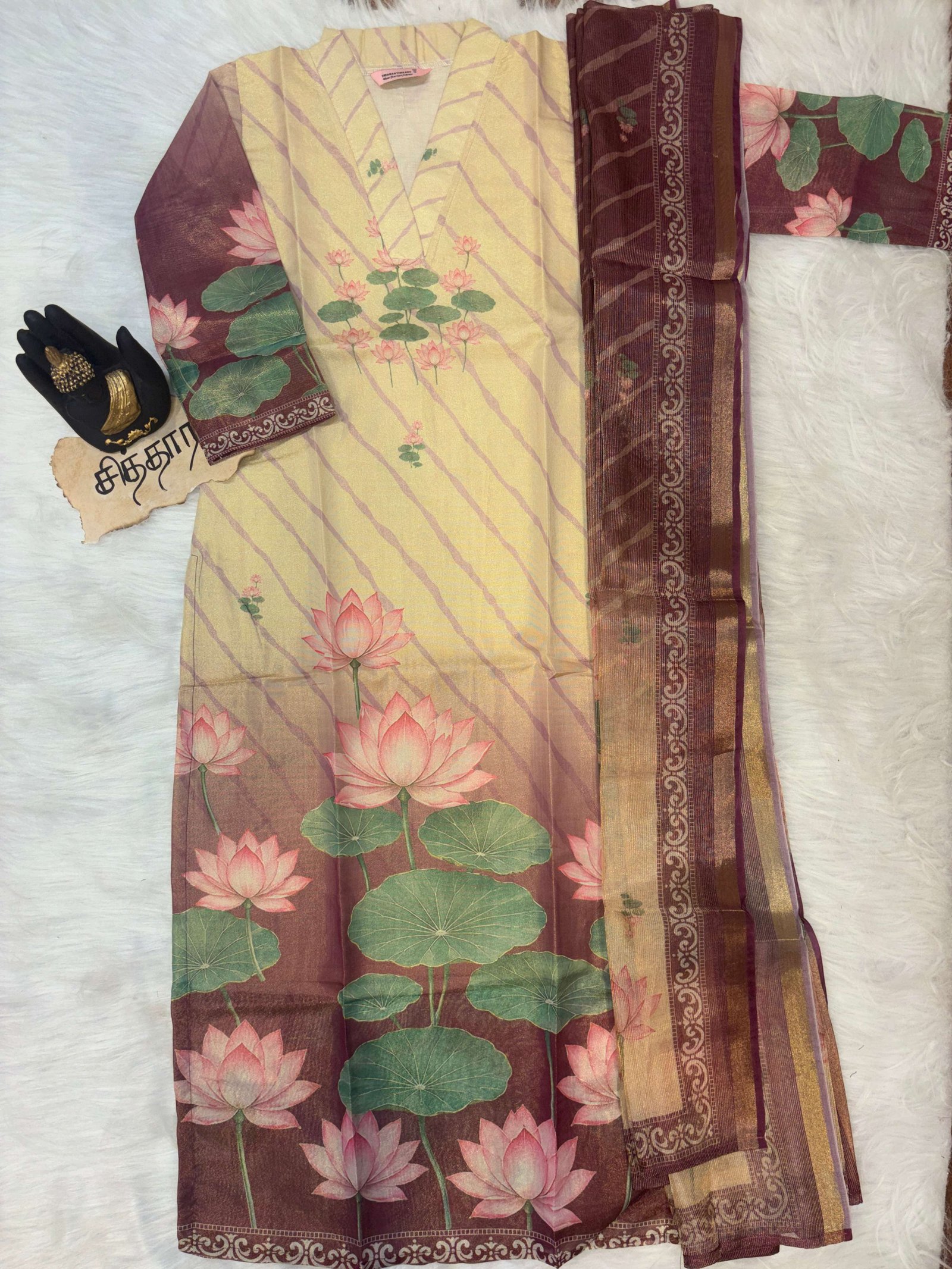 Pon Thamarai (Top and Shawl)