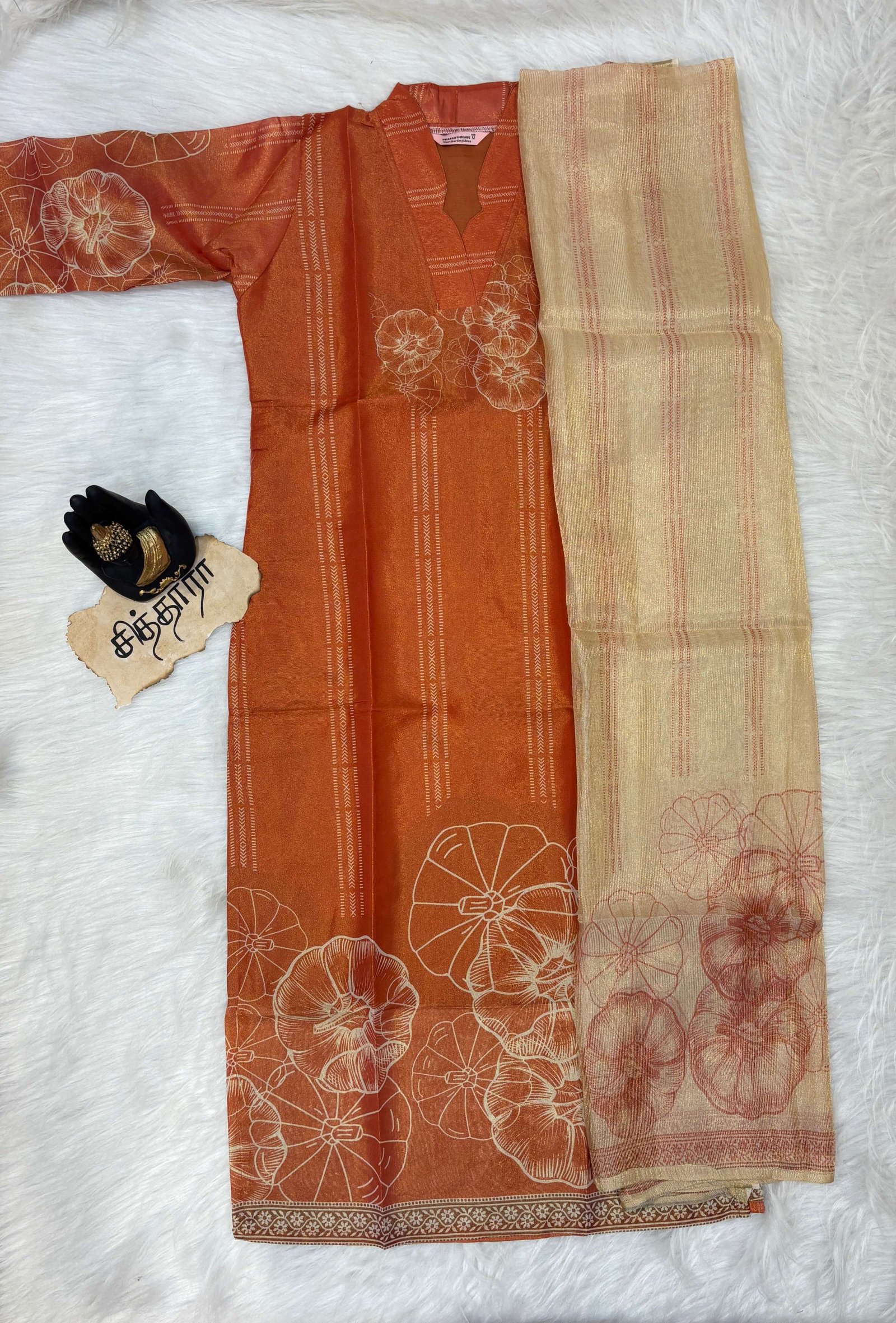 Aruna (Top and Shawl)
